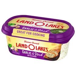 Land O'Lakes Spreadable Butter Garlic and Herb
